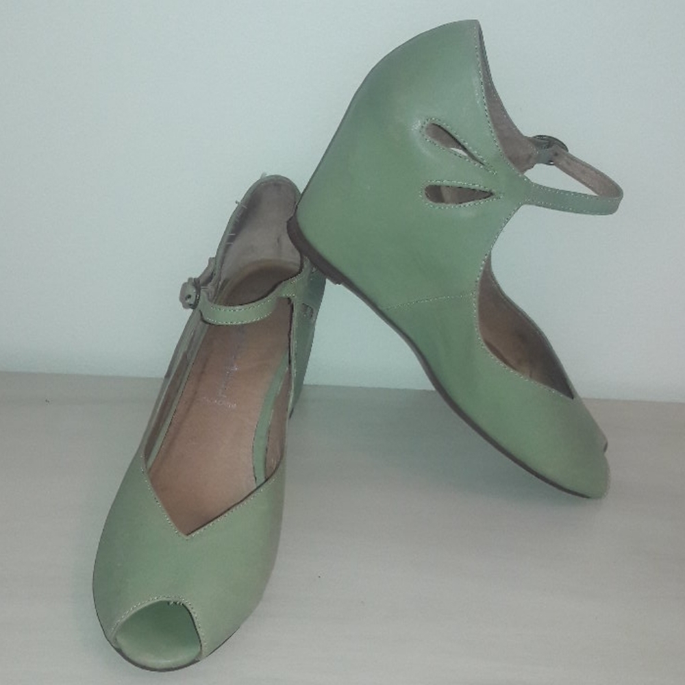 Havana Last Jeffery Campbell peep toe wedge SZ 9.5